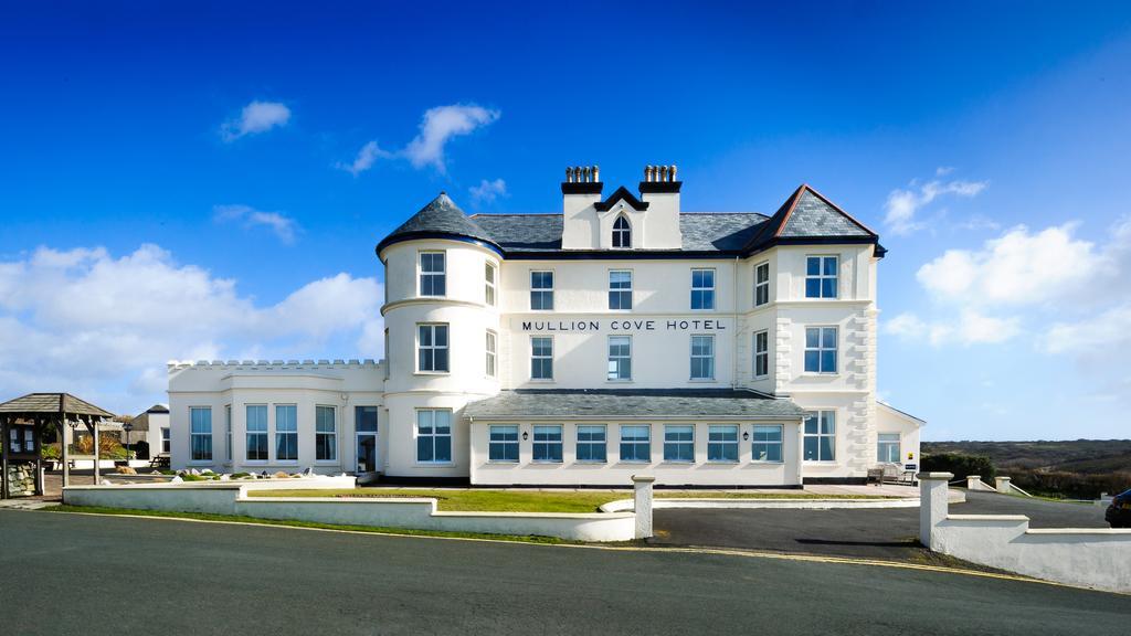 Mullion Cove Hotel & Spa Exterior foto