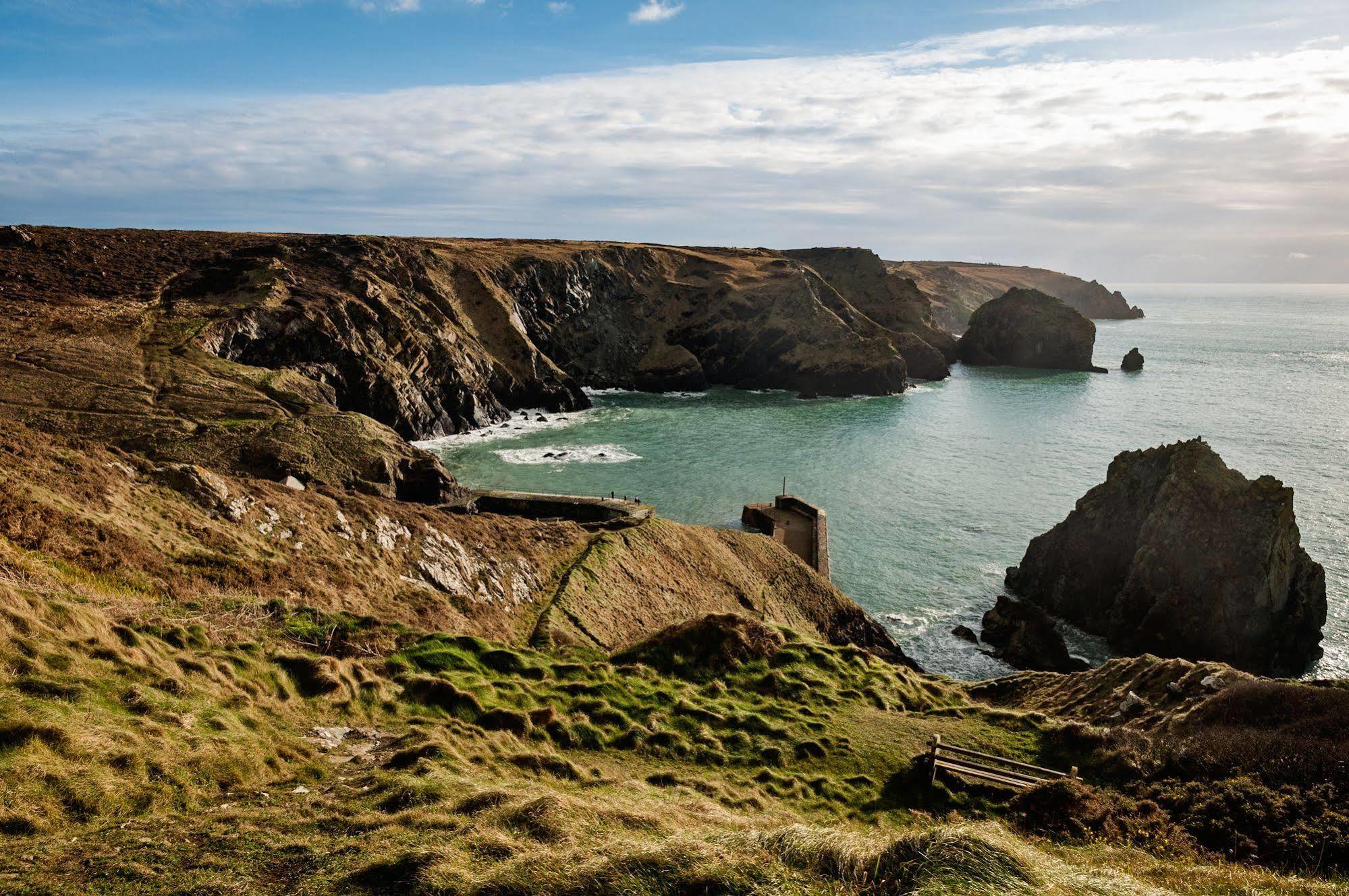 Mullion Cove Hotel & Spa Exterior foto